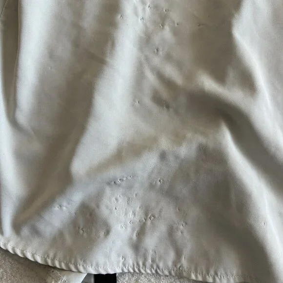 Women’s White Button Up Top Size Small - Picture 4 of 5